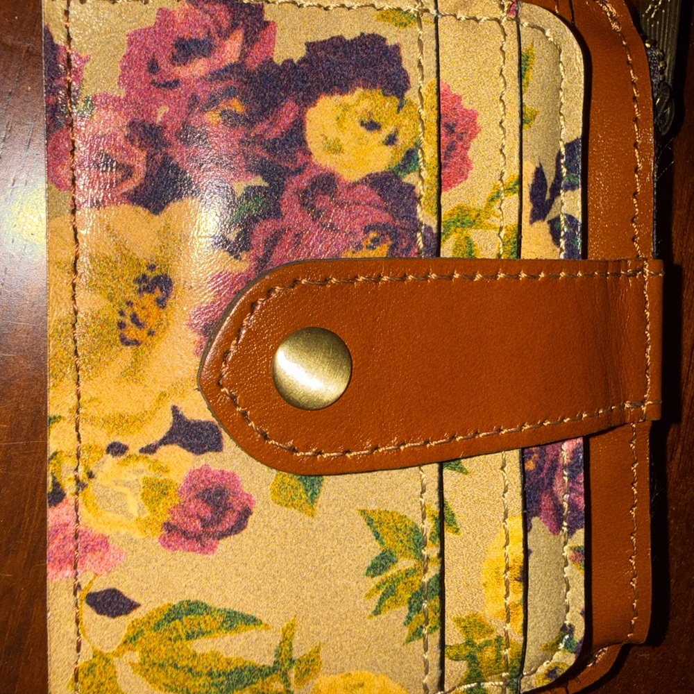 Patricia Nash Antique Rose Card Wallet
